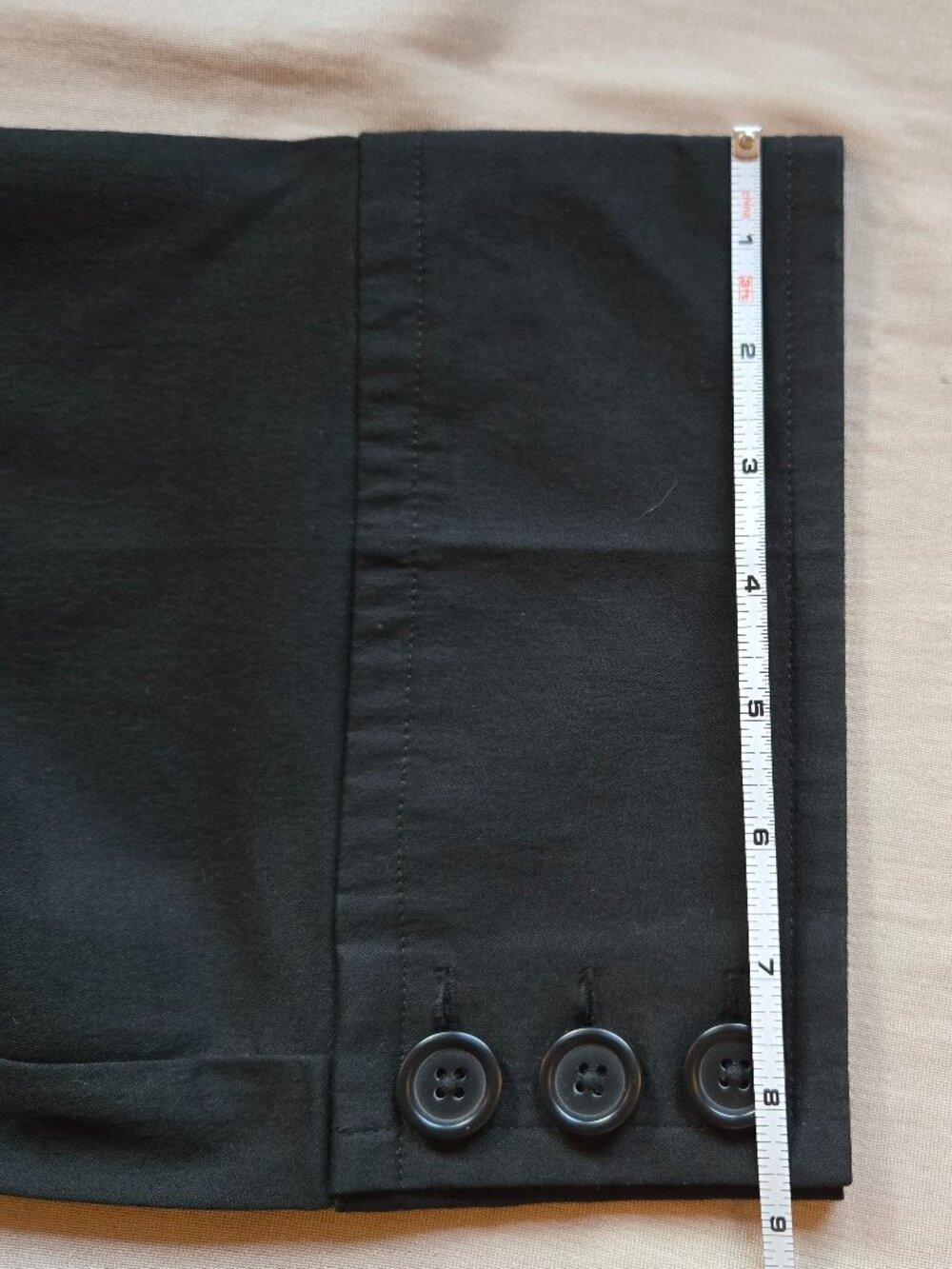 LOFT Marisa Fit Black Button Accented Capri Pants Crop Size 6 Classic - Picture 8 of 14